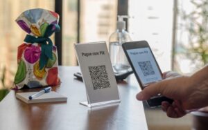 O futuro dos pagamentos: carteira digital, Pix, NFC e o fim do dinheiro físico